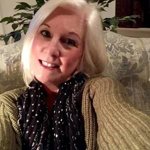Meet your Posher, Corinne